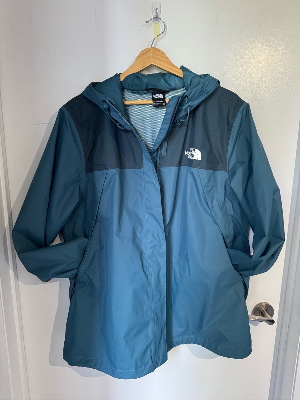 The North Face Women’s Antora Rain Jacket